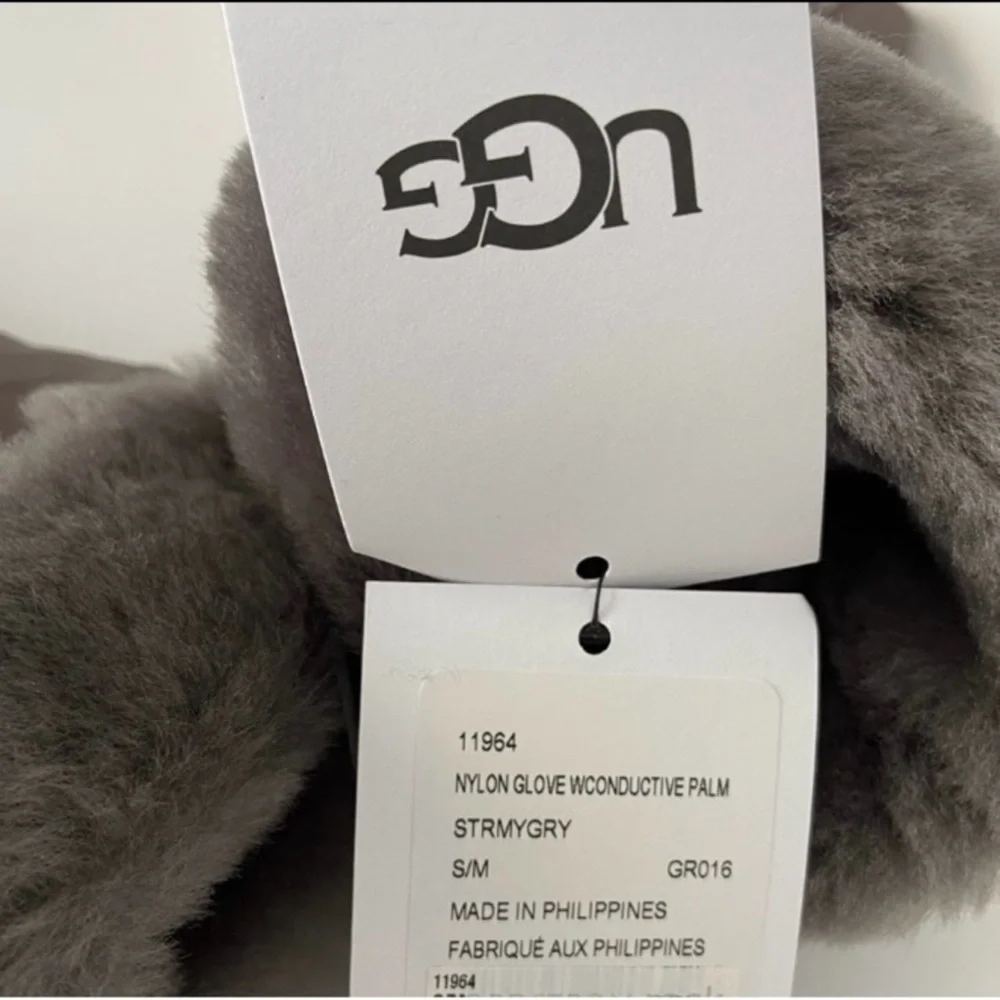 NEW UGG Fontanne Smart Genuine Shearling Trim Gloves Size S/M